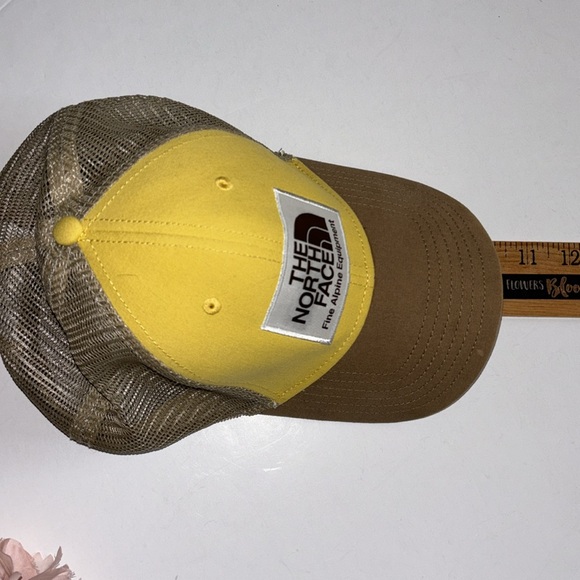 The North Face Fine Alpine Eqiptment "Mudder Trucker" Arrowhead YLW Hat - Picture 15 of 16
